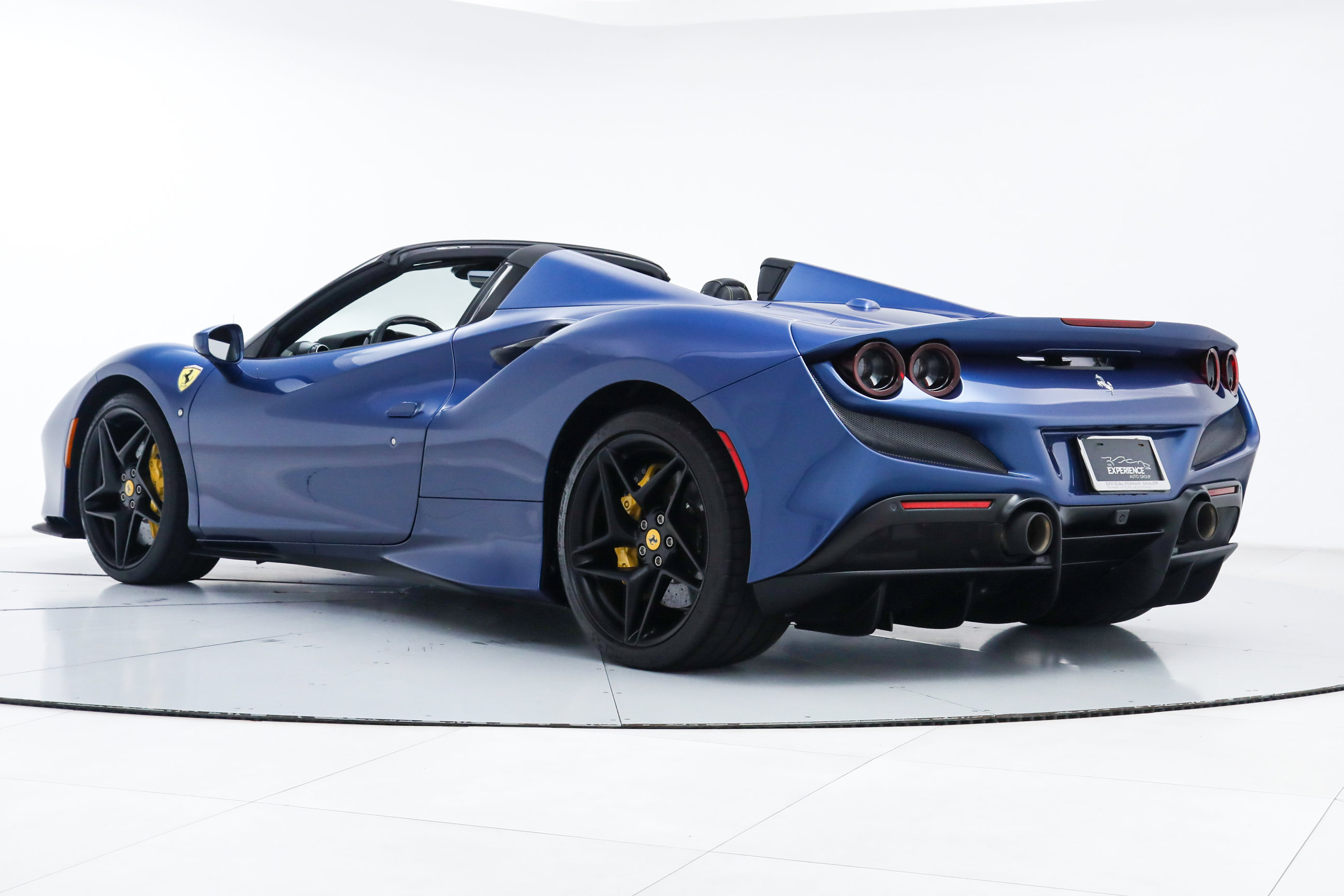 Certified 2023 Ferrari F8 Tributo RWD image 8