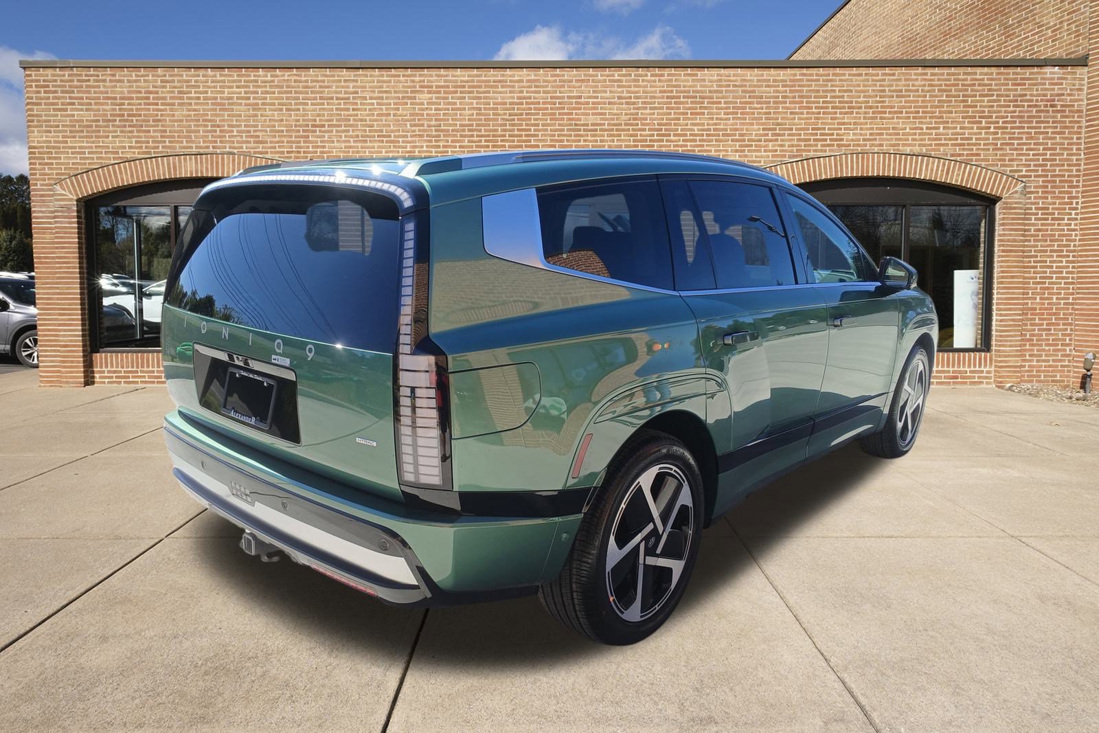 New 2026 Hyundai Ioniq 9 Calligraphy image 3