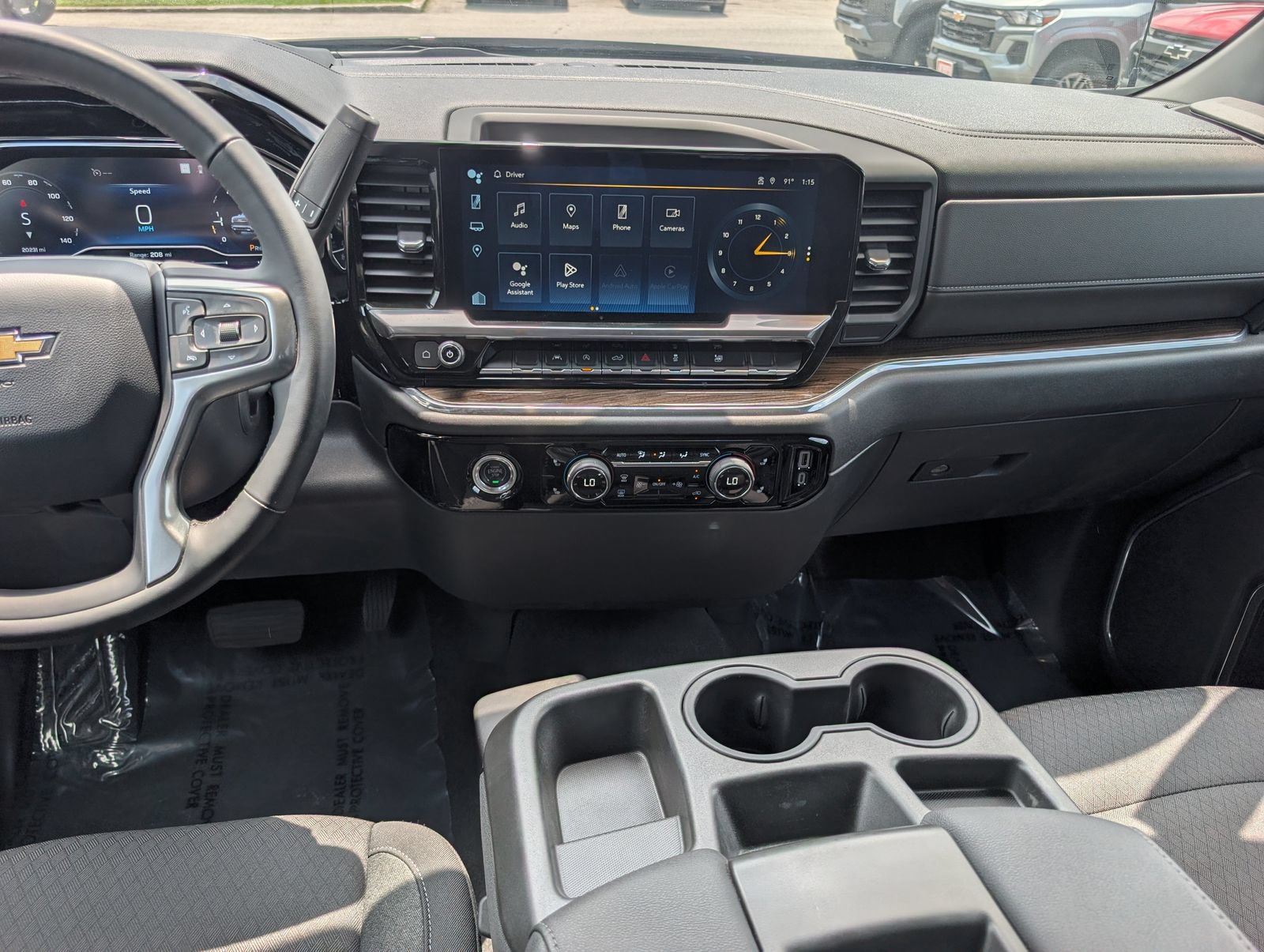 Used 2023 Chevrolet Silverado 1500 LT AWD/4WD image 18