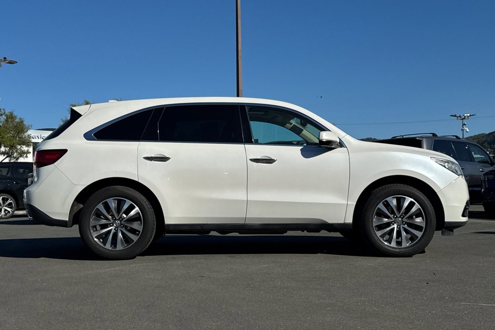 Used 2014 Acura MDX SH-AWD w/ Technology Package image 8