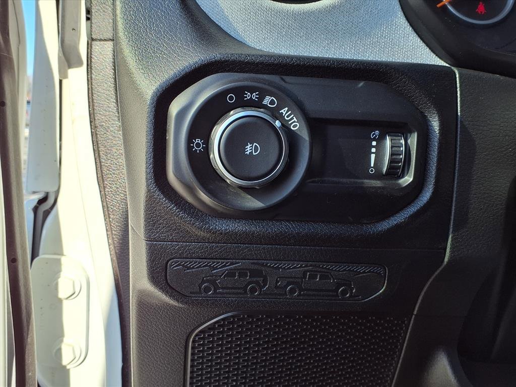 Used 2024 Jeep Wrangler Willys image 18