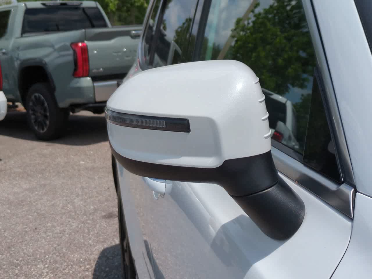 Used 2025 Kia Telluride S AWD/4WD image 12