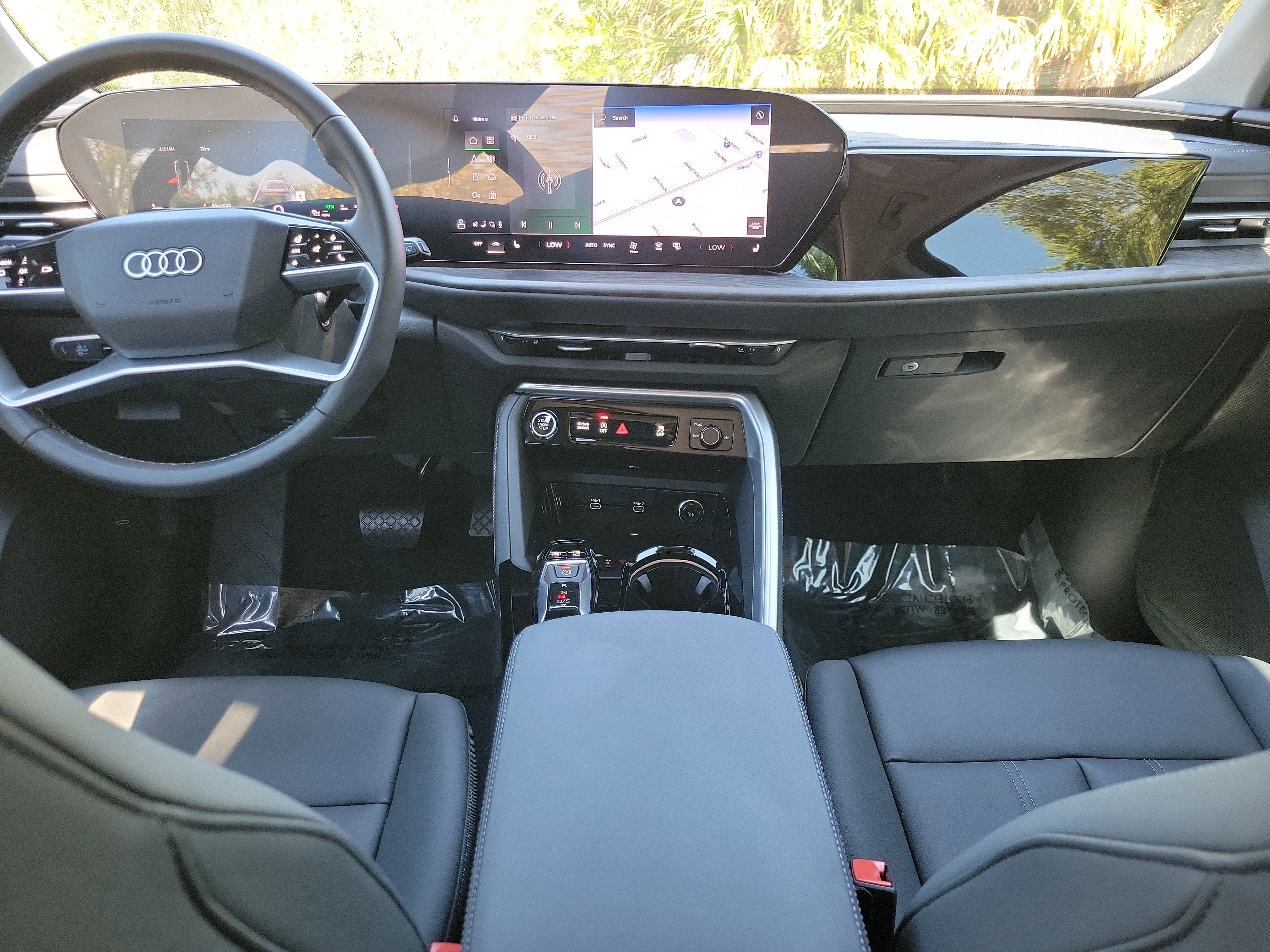 Used 2025 Audi Q5 Premium image 14