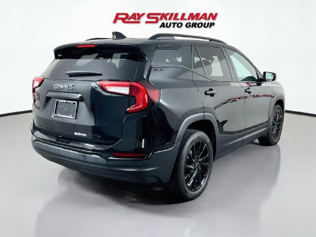 Used 2023 GMC Terrain SLE w/ Driver Convenience Package AWD/4WD image 7