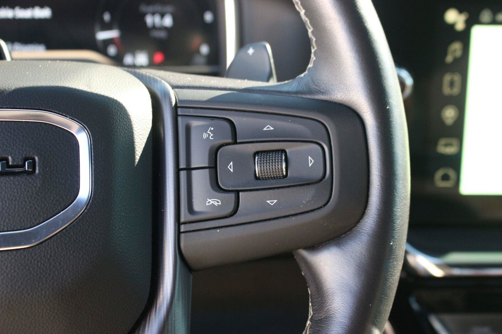 Used 2024 GMC Sierra 1500 Denali Ultimate AWD/4WD image 21