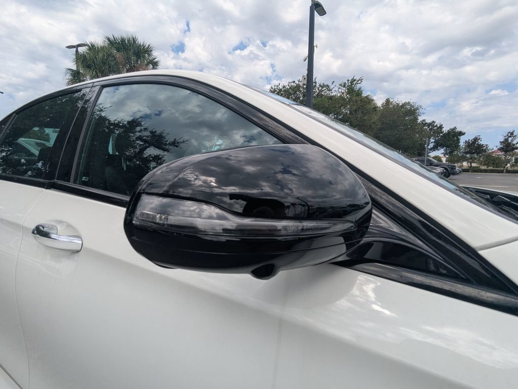 Used 2023 Mercedes-Benz E 350 Sedan w/ Premium Package image 24