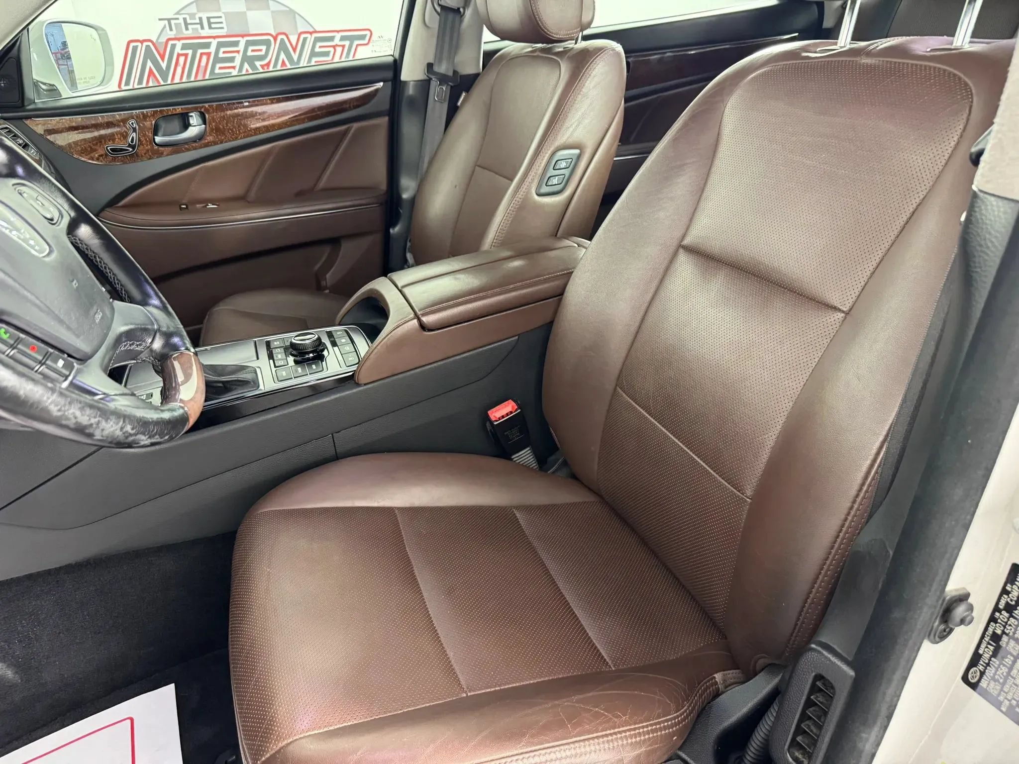 Used 2014 Hyundai Equus Signature RWD image 33