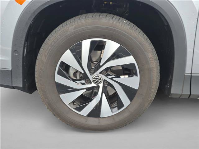 New 2025 Volkswagen Tiguan S image 28