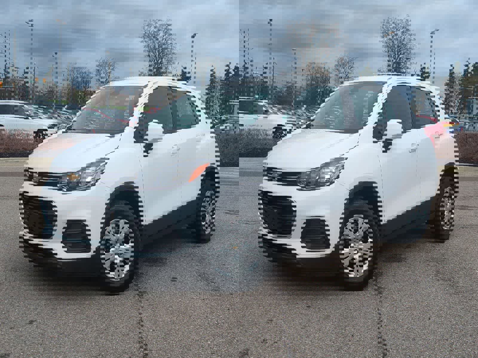 Used 2017 Chevrolet Trax LS image 1