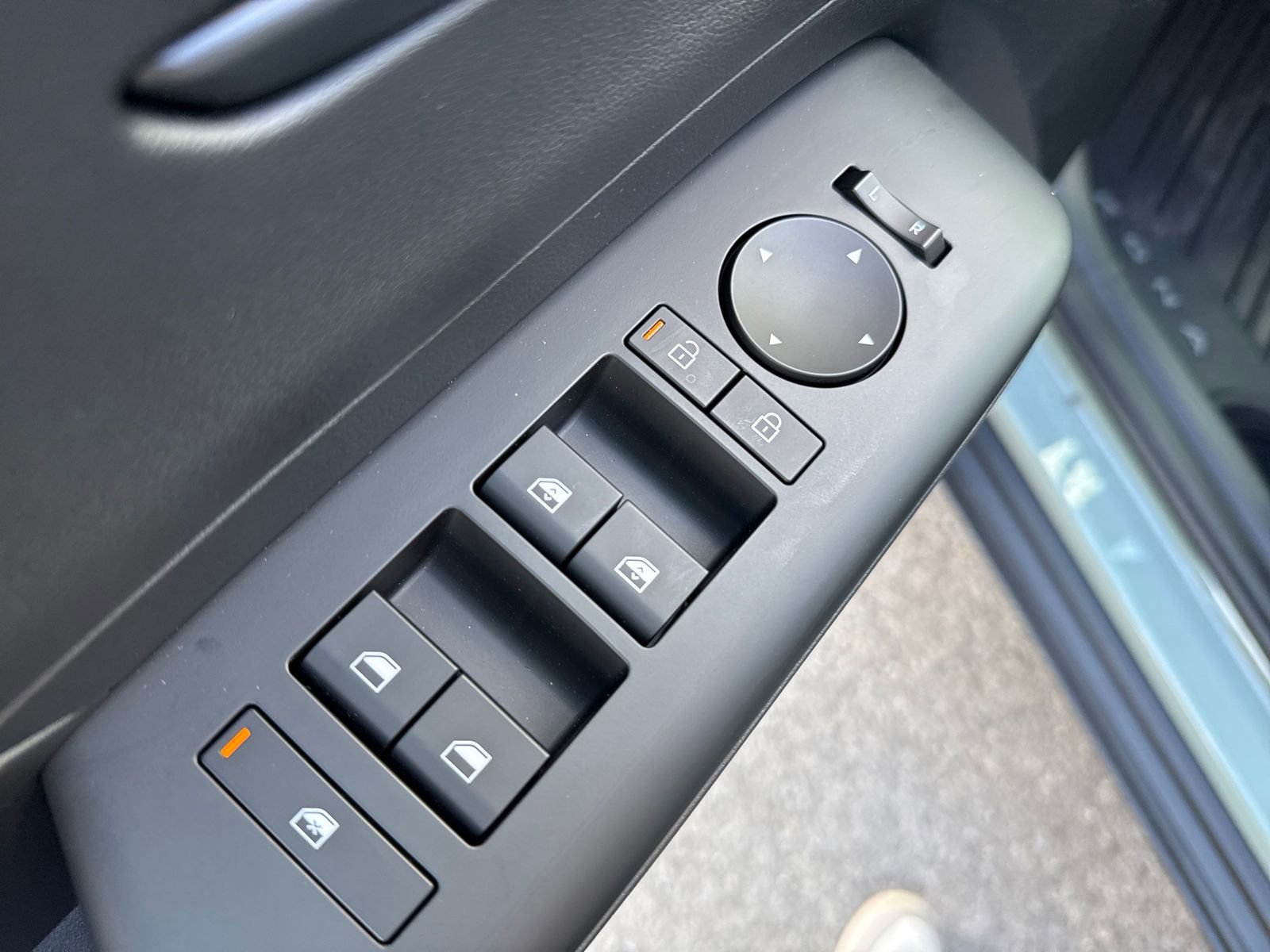 New 2026 Hyundai Kona SEL Sport AWD/4WD image 12