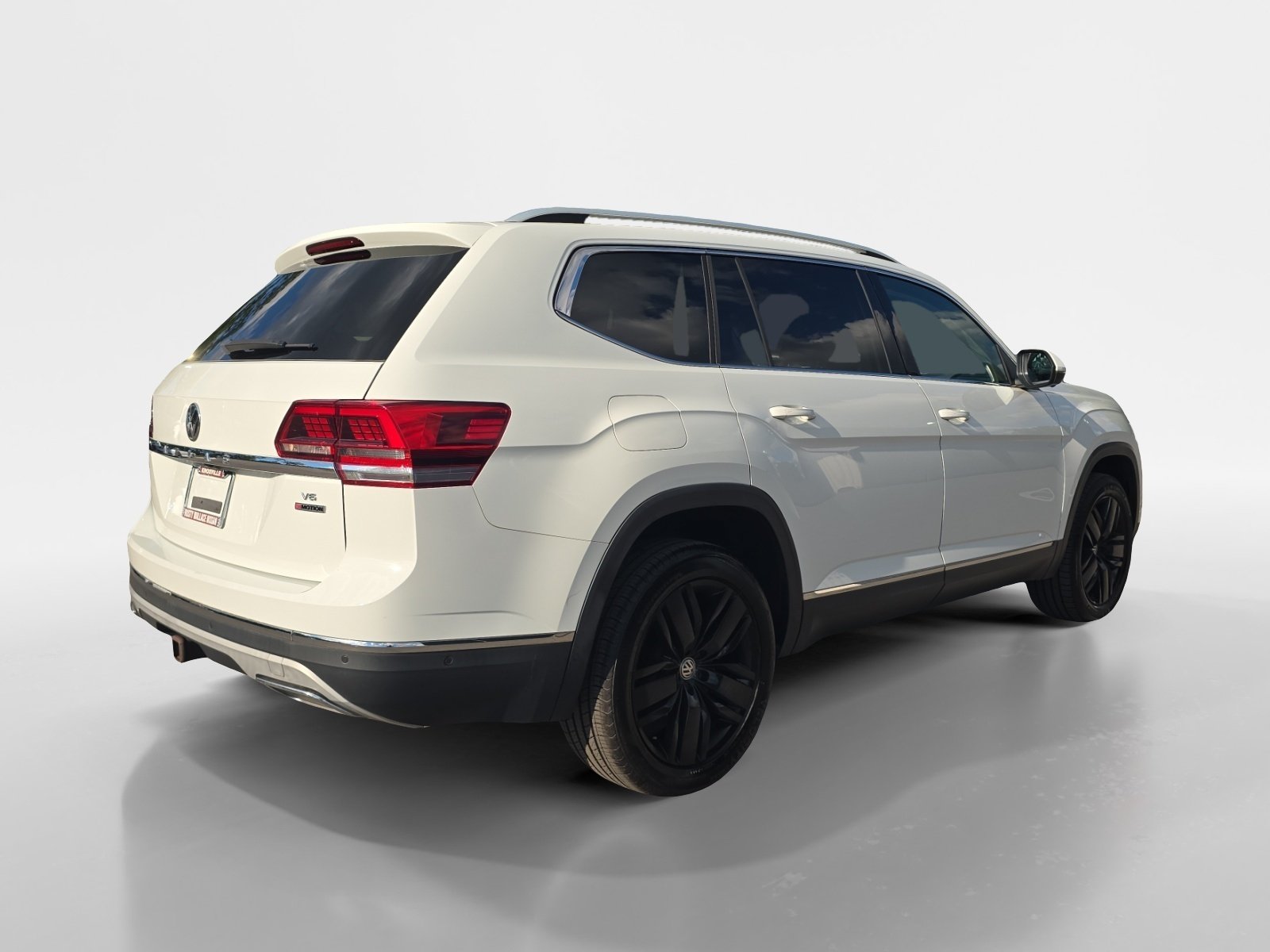 Used 2018 Volkswagen Atlas SEL Premium AWD/4WD image 6