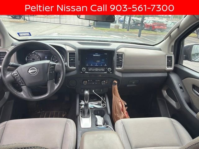 Certified 2022 Nissan Frontier SV RWD image 11