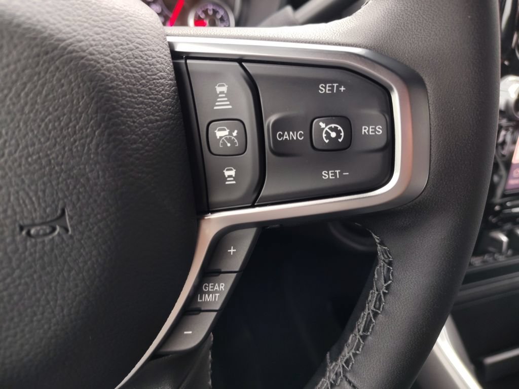 New 2026 RAM 2500 Big Horn AWD/4WD image 25