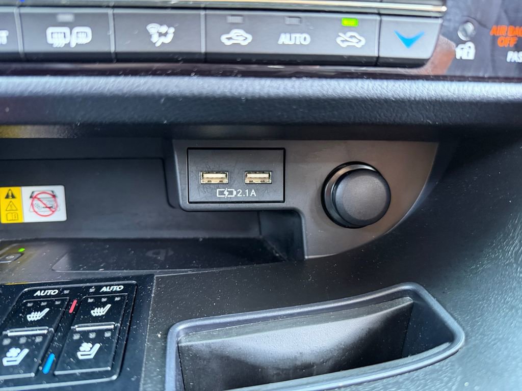 Used 2022 Lexus RX 450hL AWD w/ Special Edition image 24