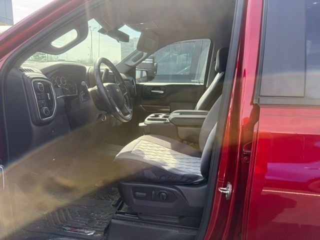 Used 2021 Chevrolet Silverado 1500 LT w/ Z71 Off-Road Package image 5