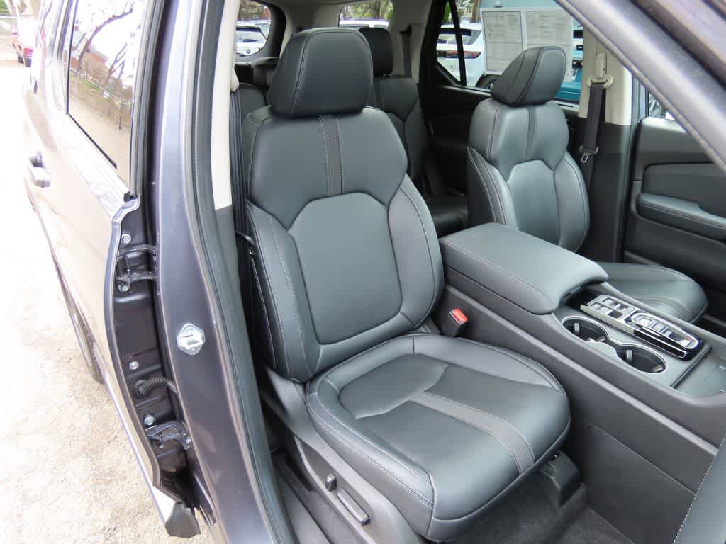 Certified 2023 Honda Pilot Touring image 20