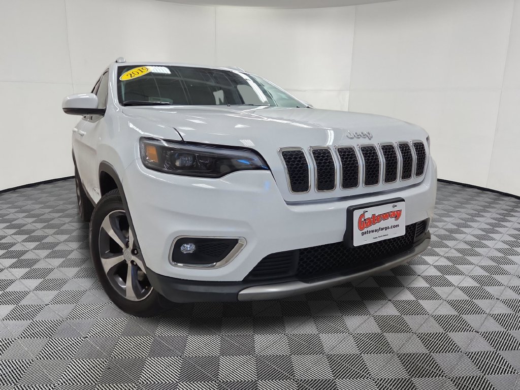 Used 2019 Jeep Cherokee Limited AWD/4WD image 2