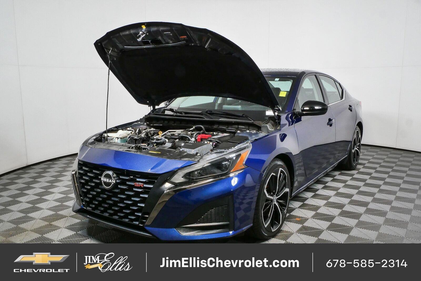 Used 2024 Nissan Altima 2.5 SR FWD image 28