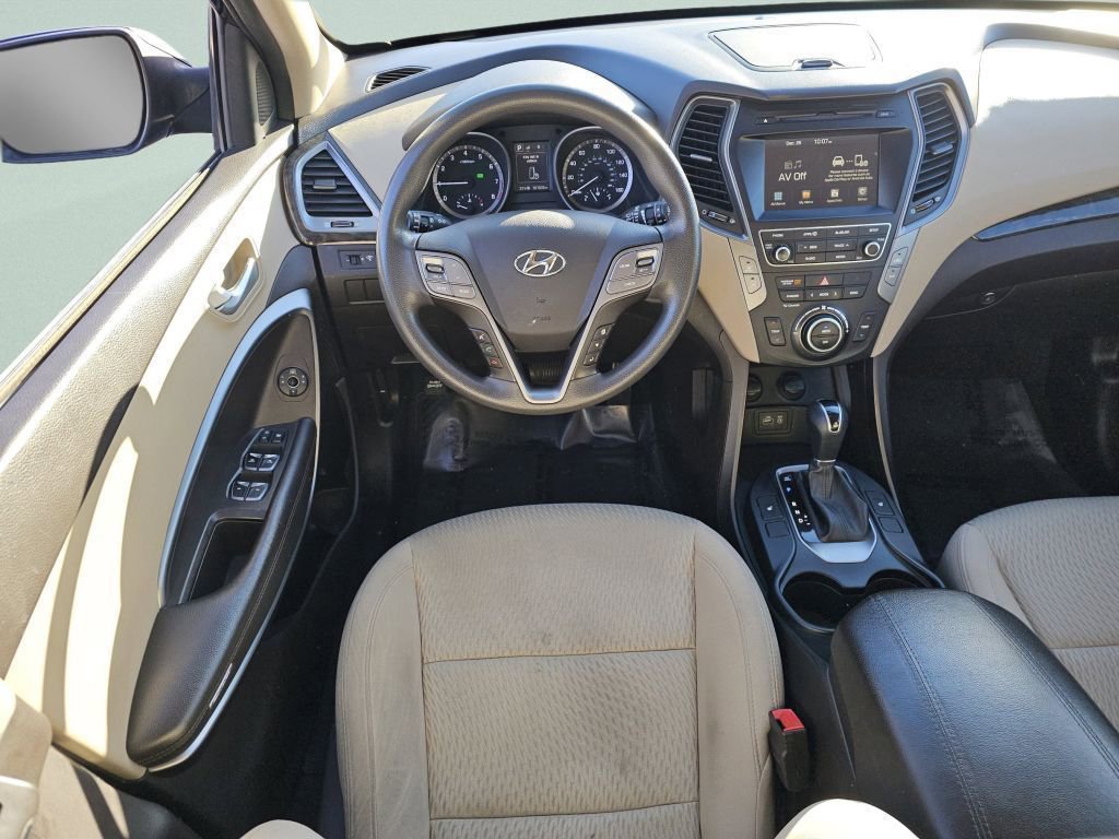 Used 2017 Hyundai Santa Fe Sport w/ 2.4L Value Package 06 image 4