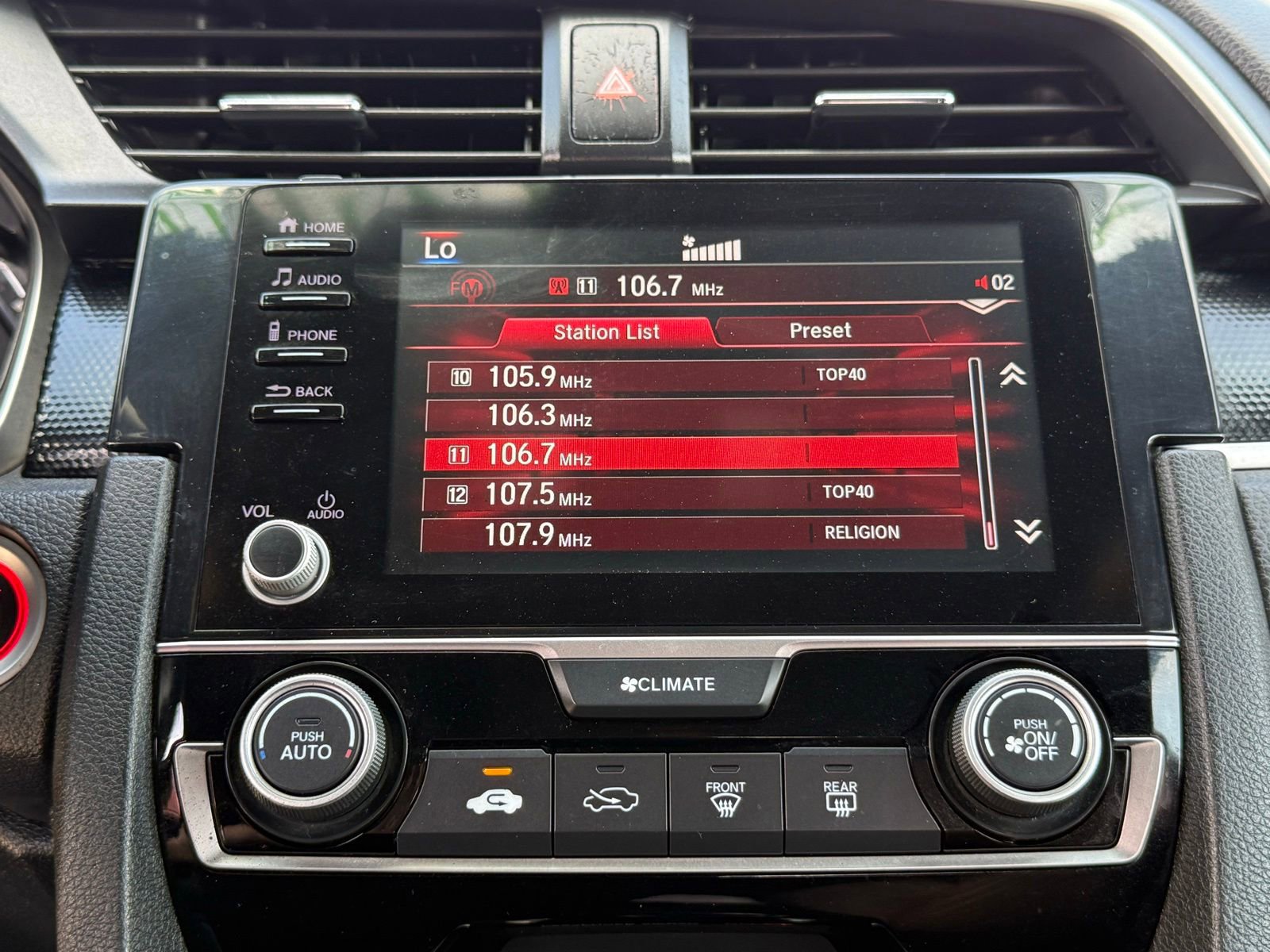 Used 2020 Honda Civic Sport image 31