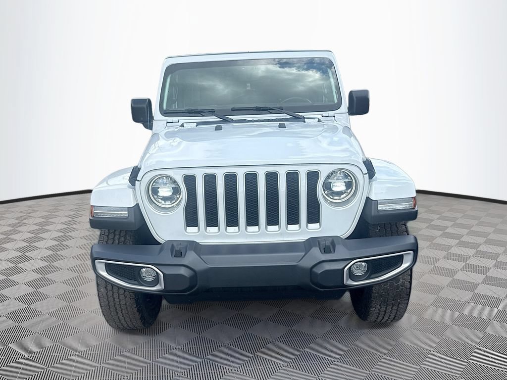Used 2022 Jeep Wrangler Unlimited Sahara w/ LED Lighting Group AWD/4WD image 2