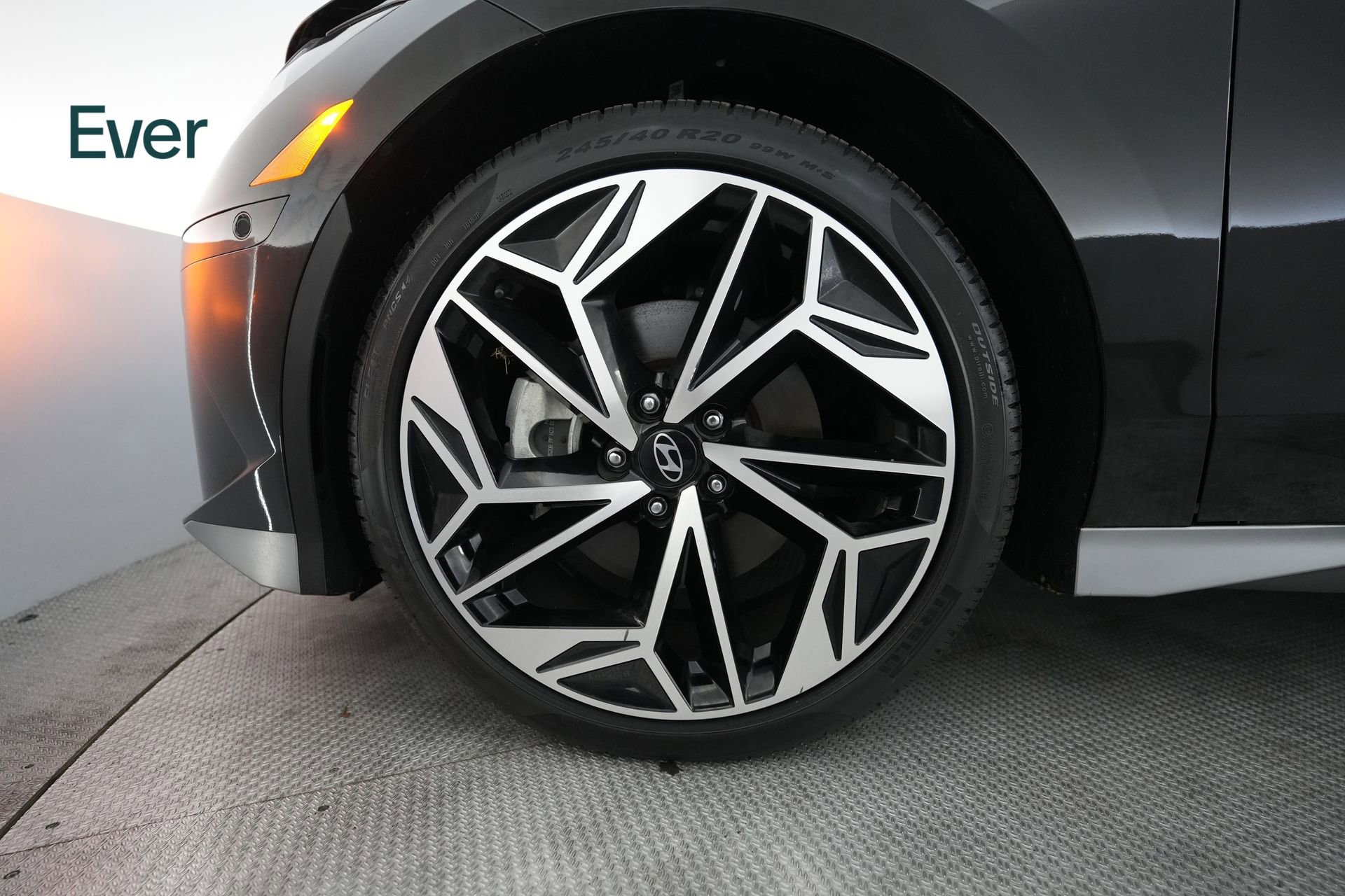 Used 2023 Hyundai Ioniq 6 Limited AWD/4WD image 19