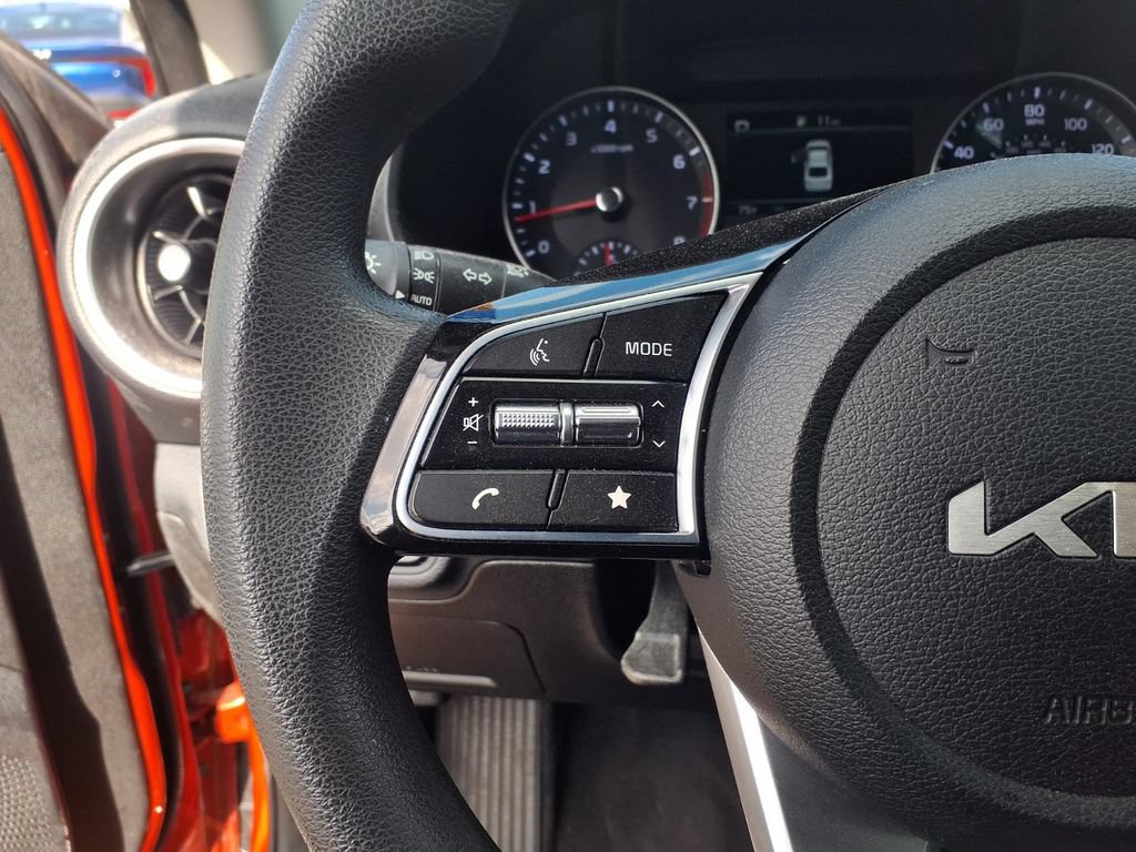 Certified 2022 Kia Forte LXS FWD image 17