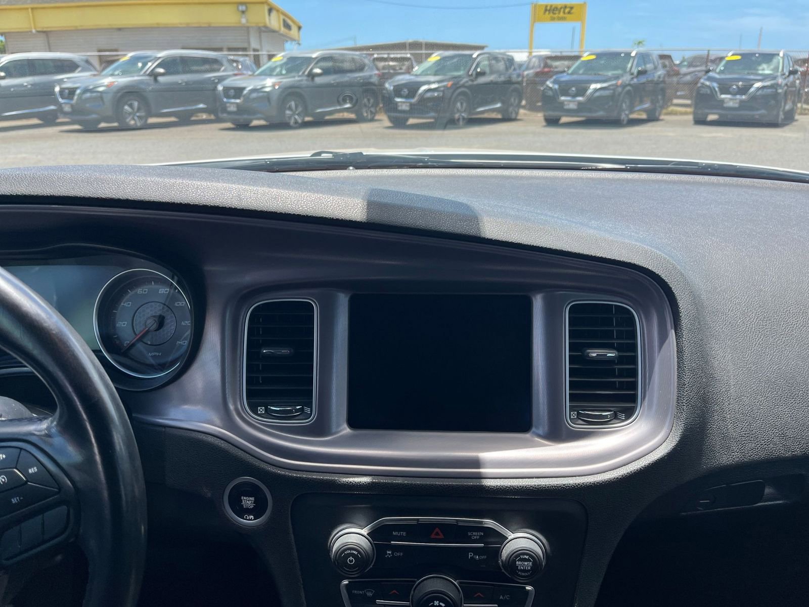 Used 2023 Dodge Charger SXT image 18