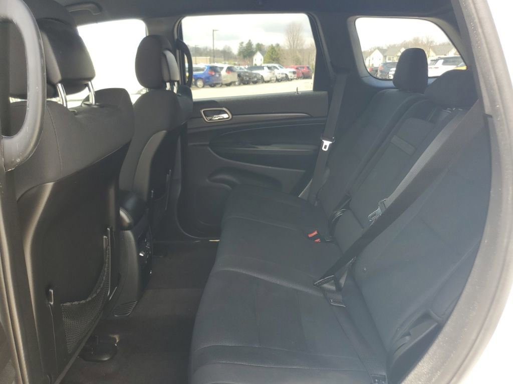 Used 2016 Jeep Grand Cherokee Laredo w/ Quick Order Package 23E AWD/4WD image 27