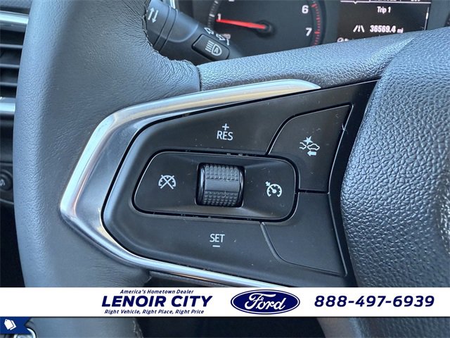 Used 2021 Chevrolet TrailBlazer LT w/ Sun and Liftgate Package image 27