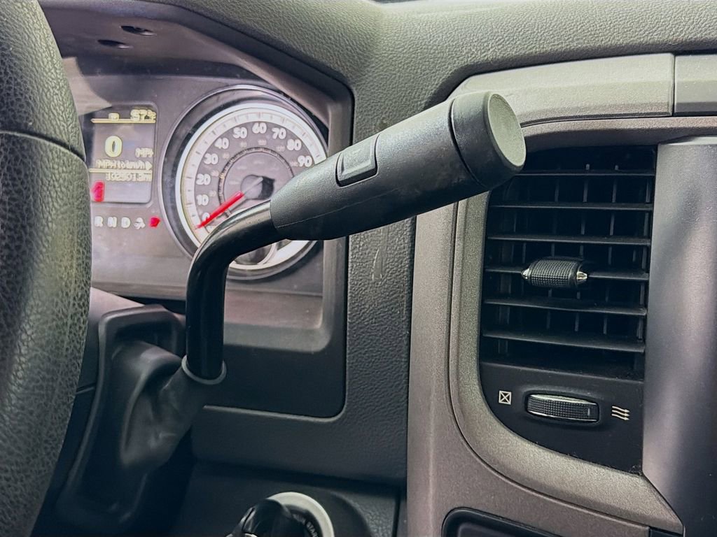 Used 2014 RAM 1500 Express image 19