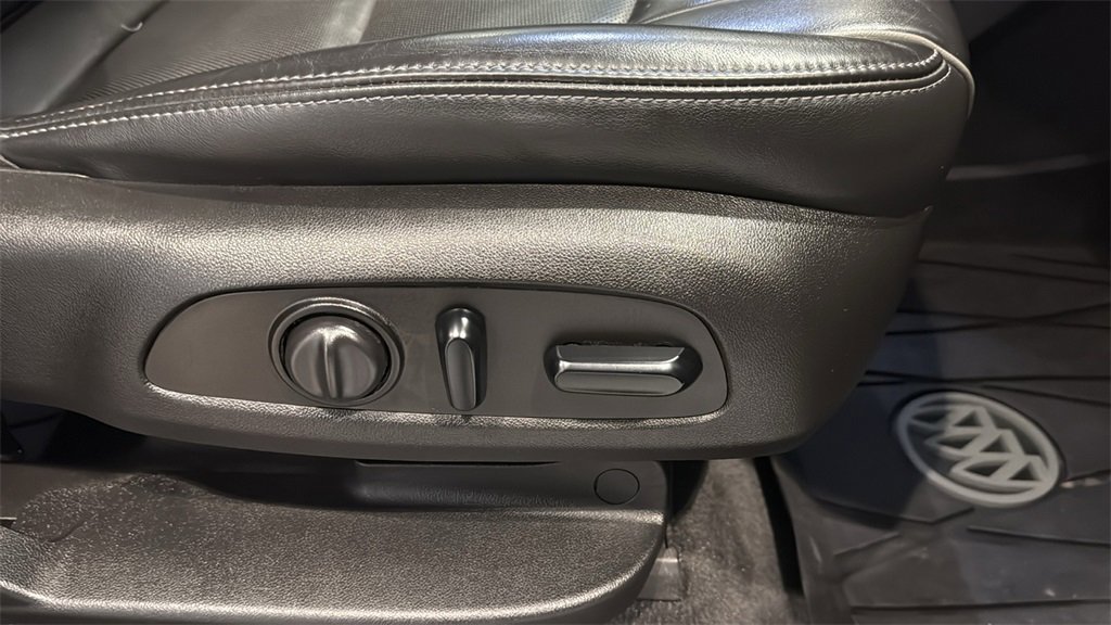 Used 2019 Buick Enclave Avenir w/ Trailering Package, 5000 lbs. image 13