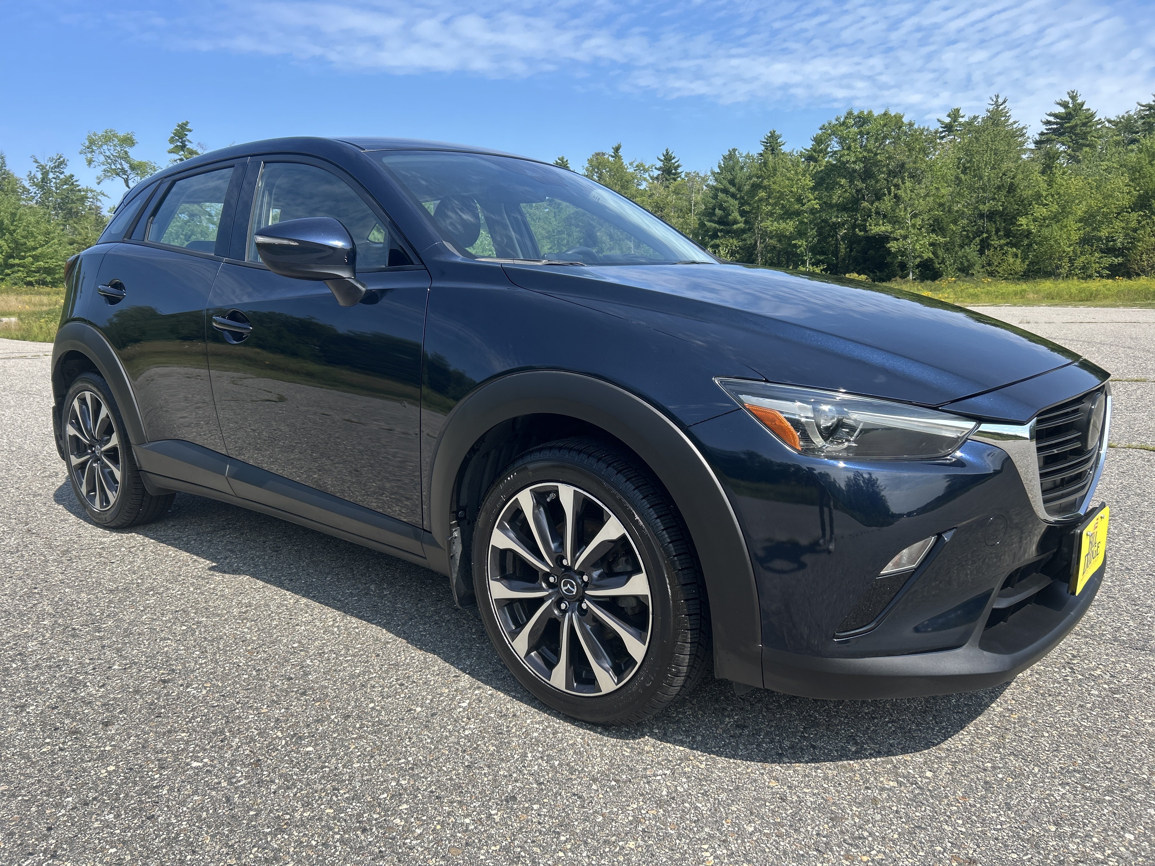Used 2019 MAZDA CX-3 Touring w/ Touring I-ACTIVSENSE Package AWD/4WD image 3