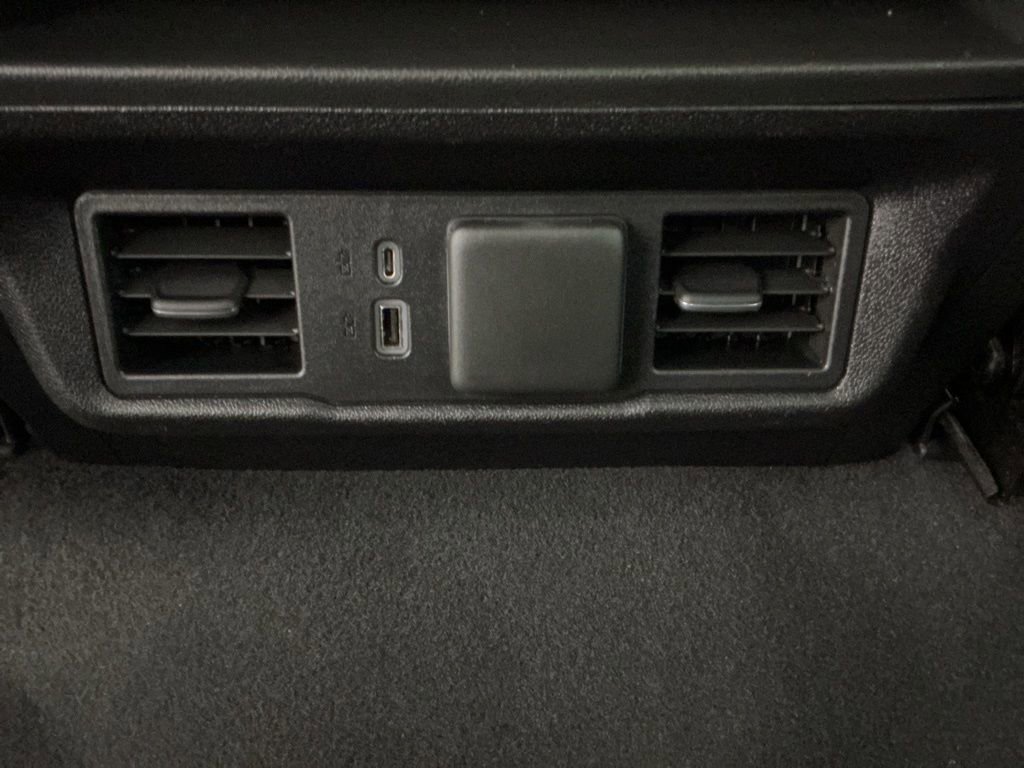 Used 2022 Chevrolet Silverado 1500 LT image 30