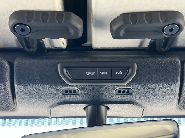 Used 2022 Jeep Gladiator Sport AWD/4WD image 30
