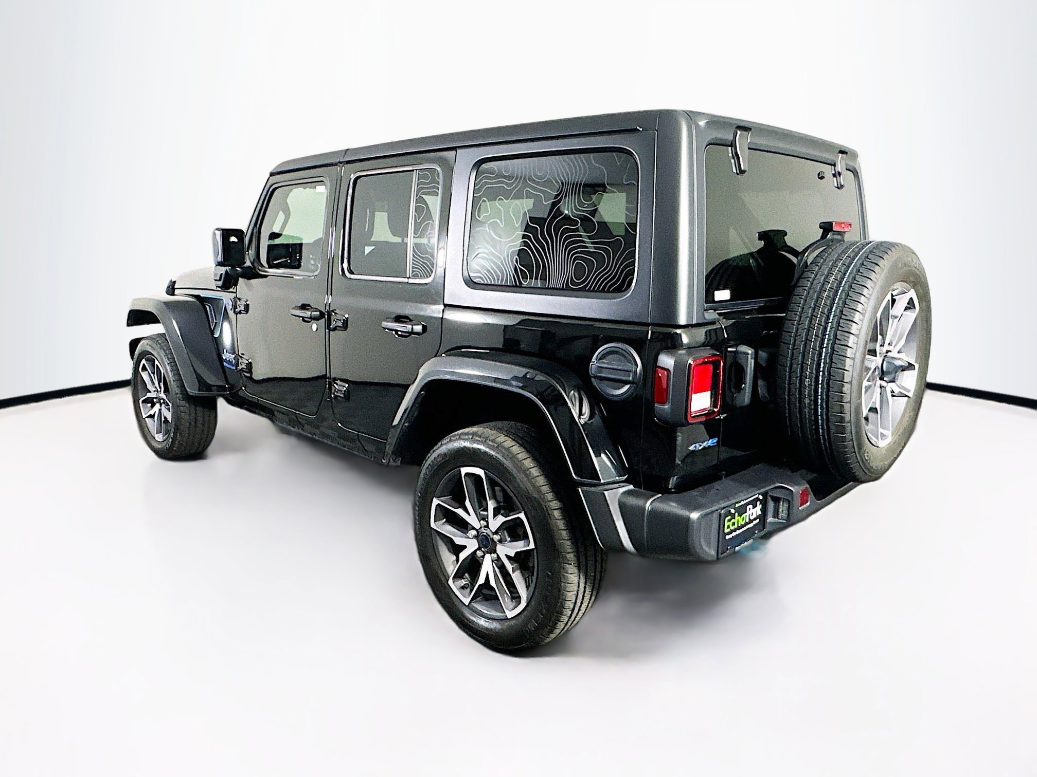 Used 2024 Jeep Wrangler Unlimited AWD/4WD image 5