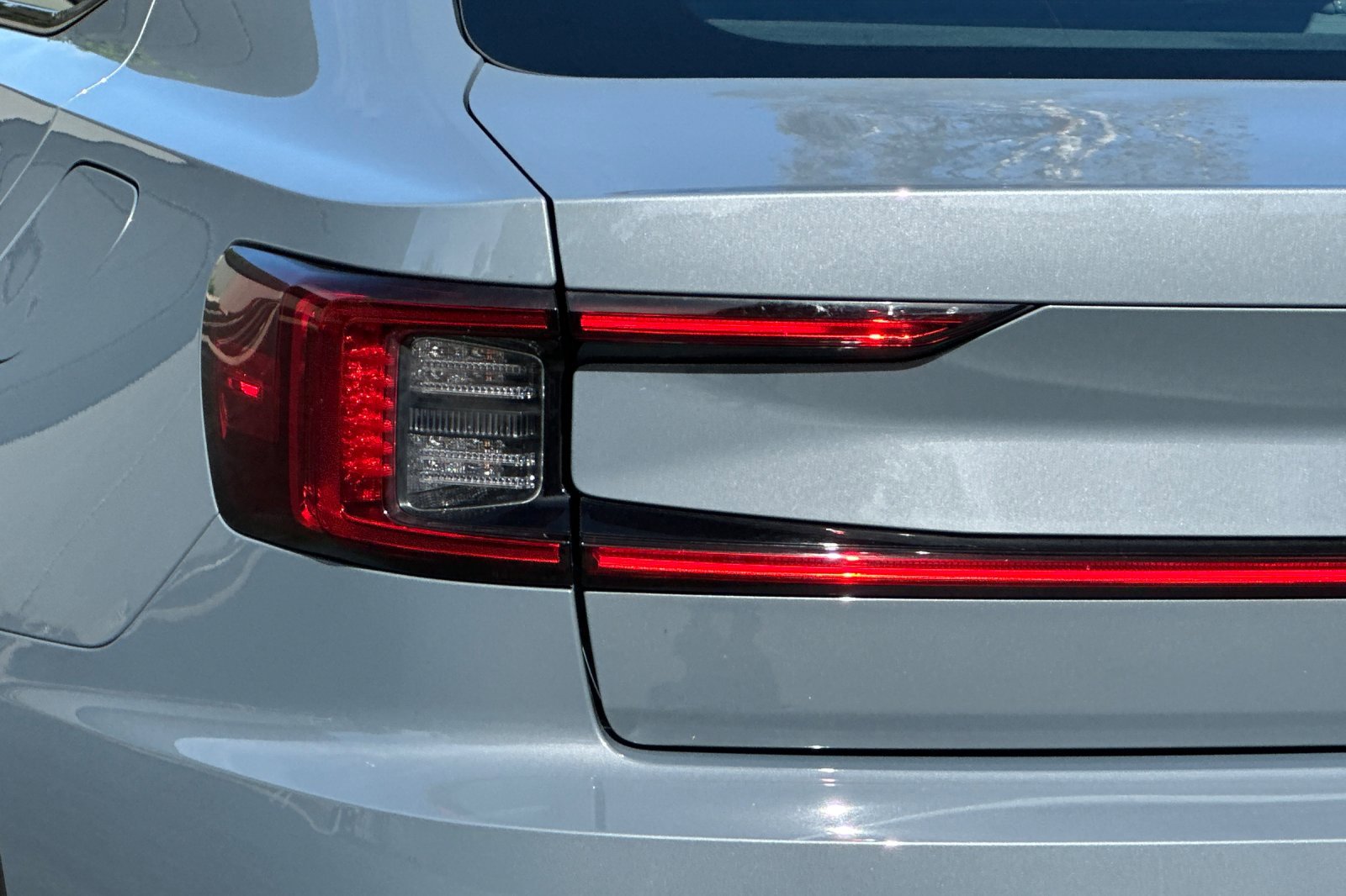 Used 2023 Polestar Polestar 2 AWD/4WD image 33
