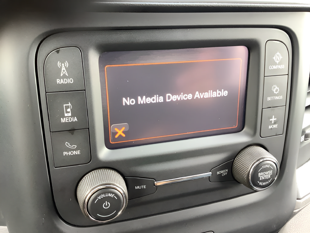 Used 2024 RAM 5500 Tradesman w/ Chrome Appearance Group AWD/4WD image 30