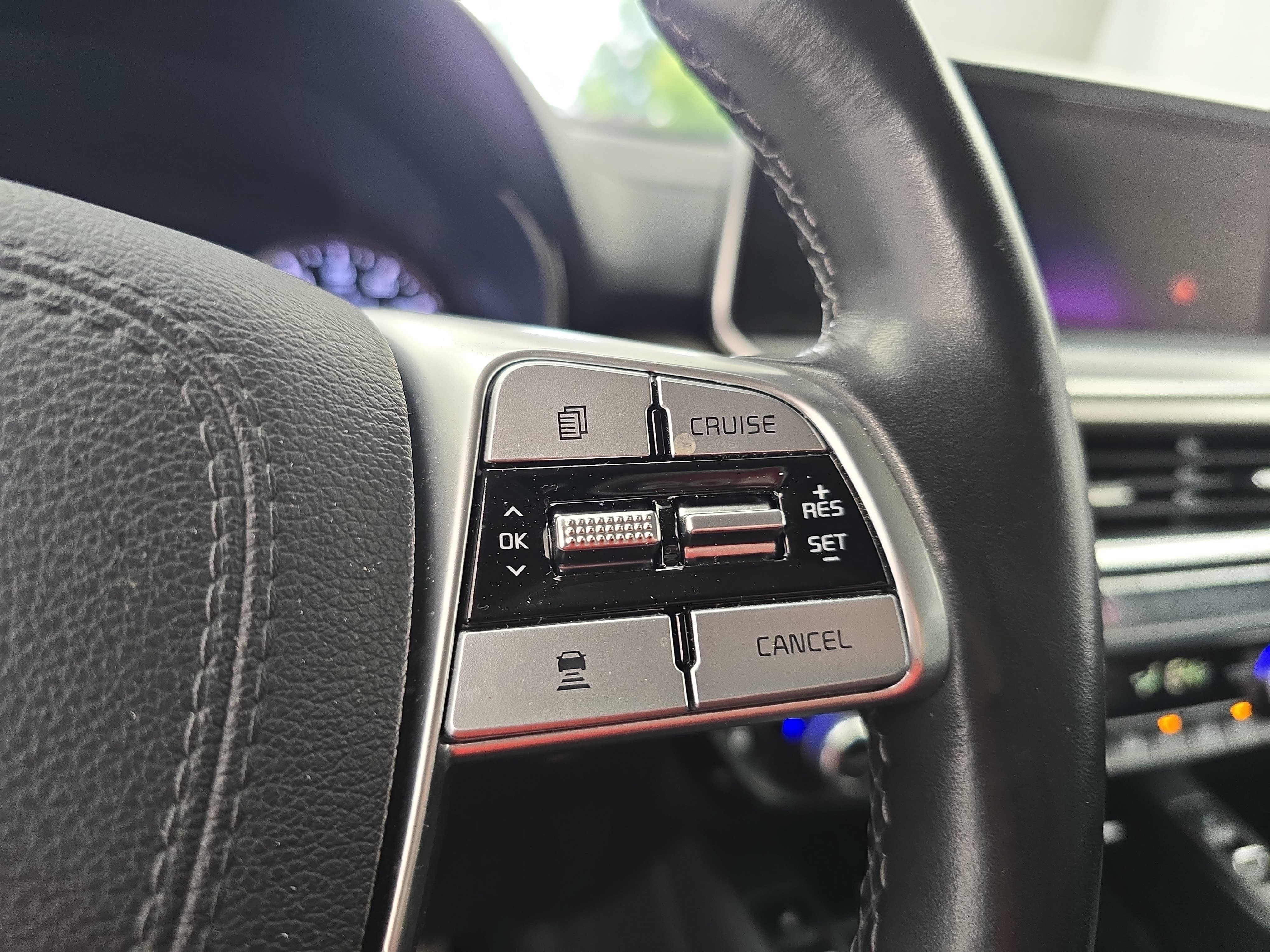 Used 2022 Kia Telluride SX w/ SX Prestige Package AWD/4WD image 19