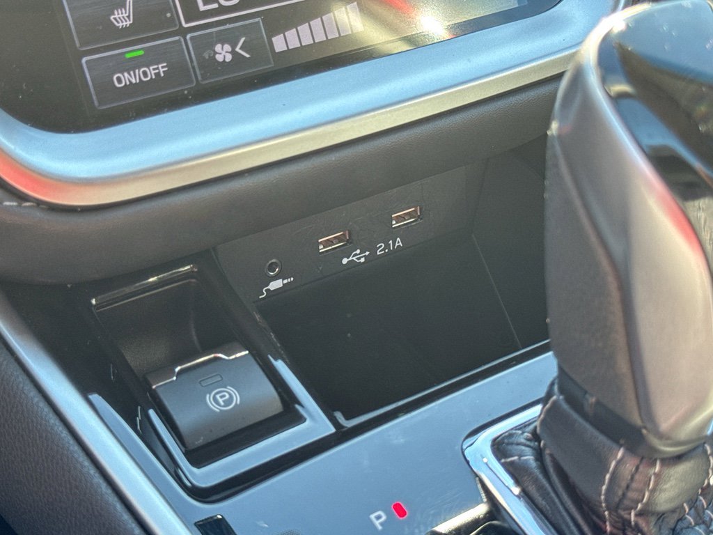 Used 2021 Subaru Outback Limited w/ Popular Package #2 image 26