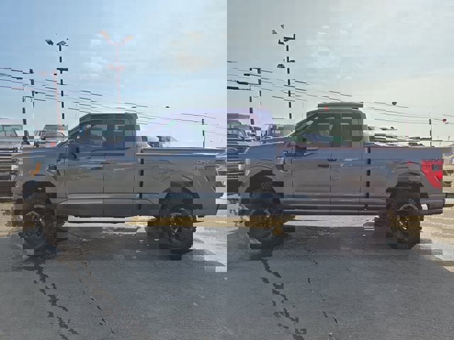 Used 2021 Ford F150 XL w/ Equipment Group 101A High image 3