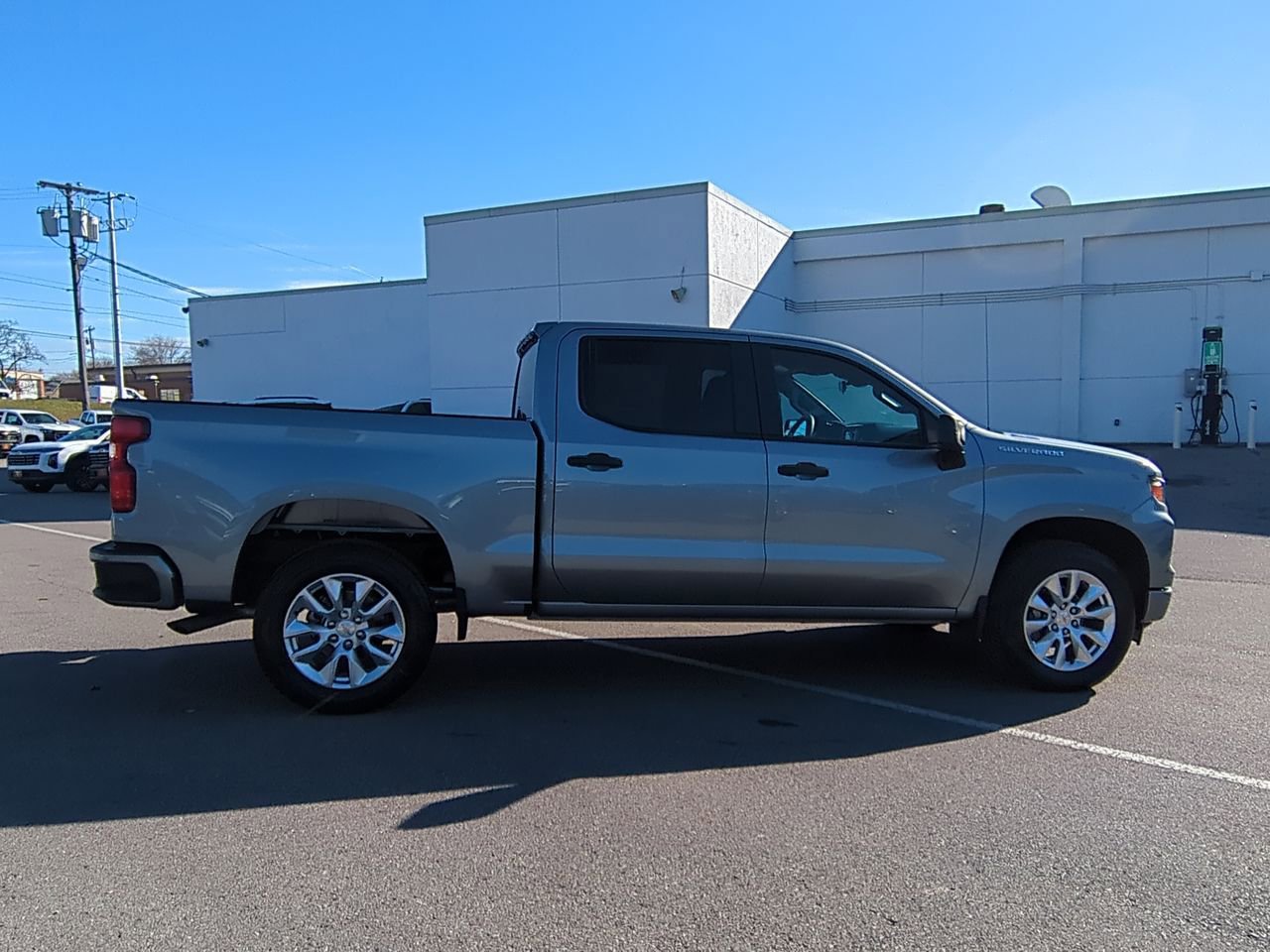 Used 2026 Chevrolet Silverado 1500 Custom image 9