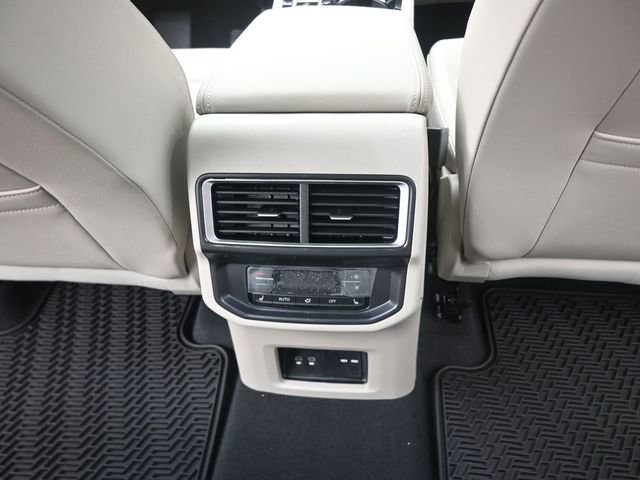 New 2026 Volkswagen Atlas SEL image 24