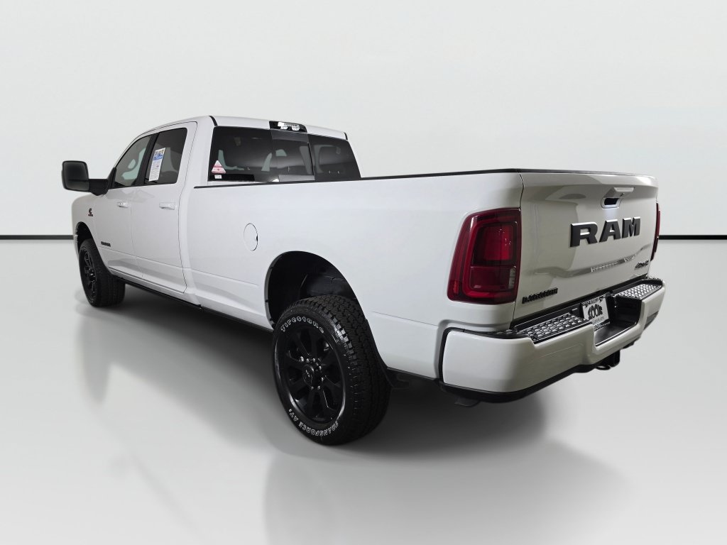 New 2026 RAM 2500 Laramie AWD/4WD image 7