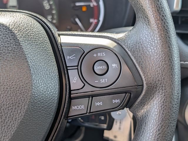 Used 2023 Toyota RAV4 LE FWD image 13