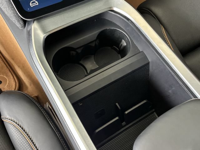 Used 2025 Lucid Air Touring AWD/4WD image 23