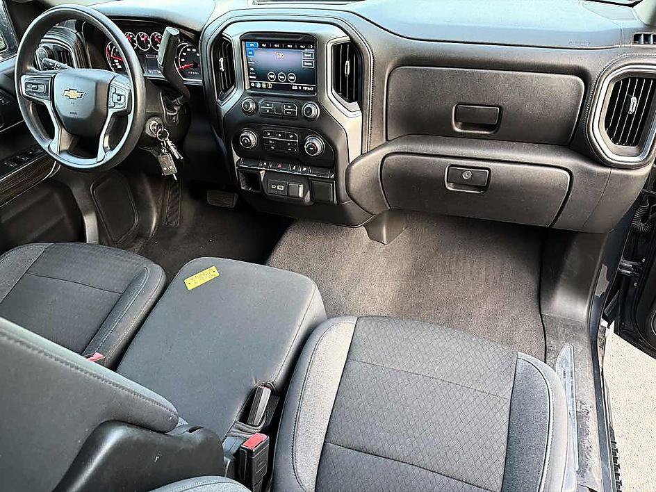 Used 2020 Chevrolet Silverado 1500 LT w/ Trailering Package AWD/4WD image 19