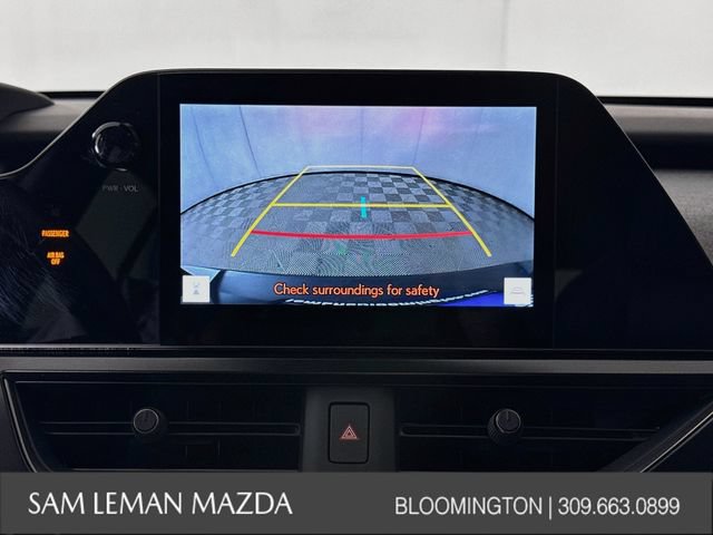 Used 2025 Lexus UX 300h FWD w/ Accessory Package (Z1) image 13