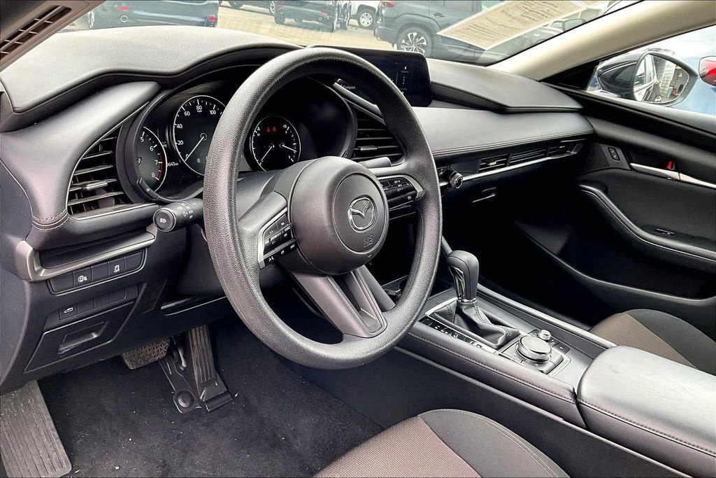 Certified 2025 MAZDA MAZDA3 s FWD image 9