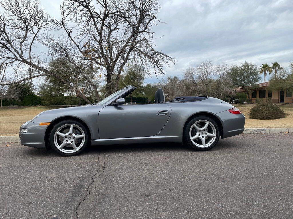 Used 2006 Porsche 911 Carrera image 2